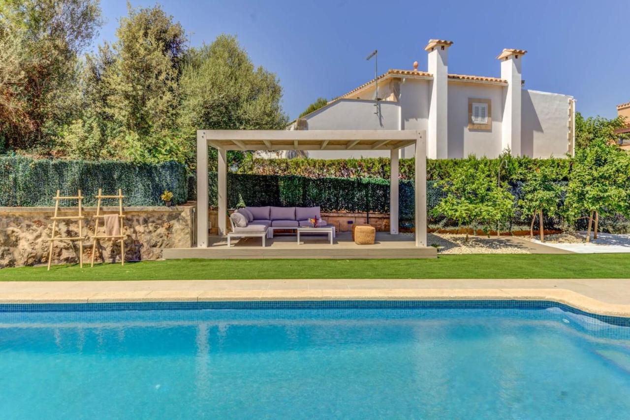 Deluxe Mallorca Villa Upmarket Location Maria Bonaire I 4 Bedrooms I Close To The Beach Alcudia Exterior photo